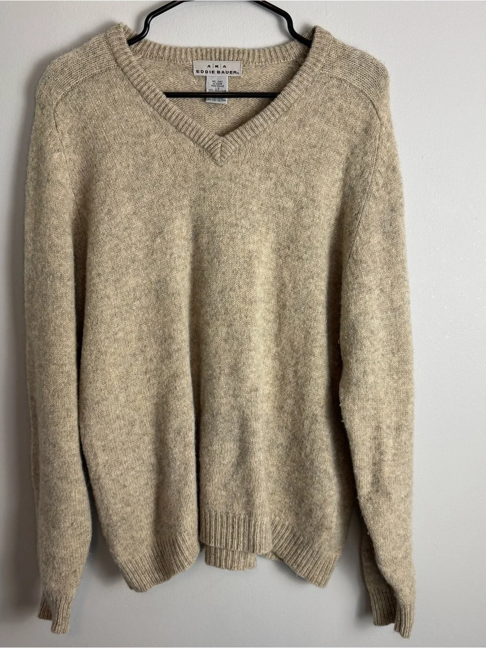 Vintage Eddie Bauer 100% Wool Men’s V Neck Tan Sweater - Picture 1 of 9